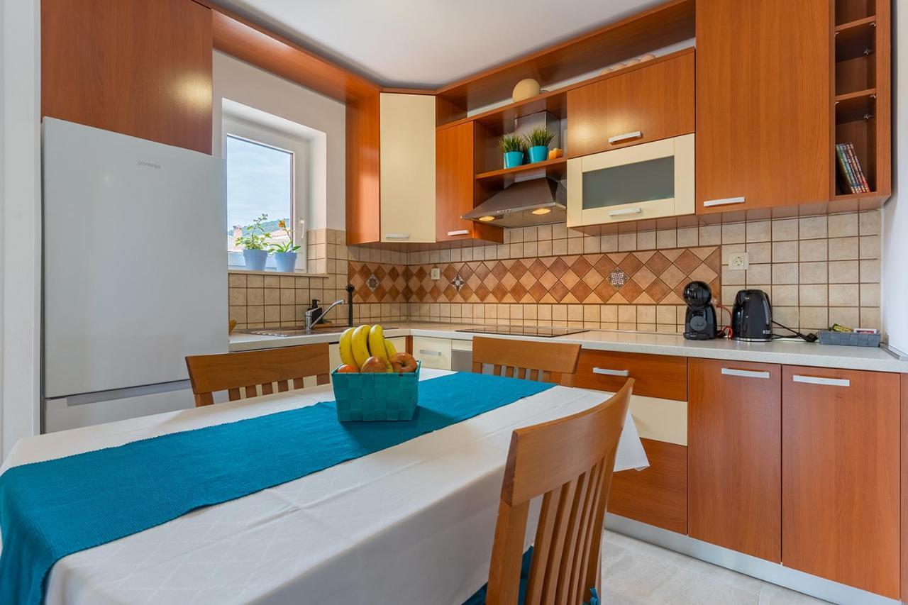 Apartmani Utmar Cres Dış mekan fotoğraf