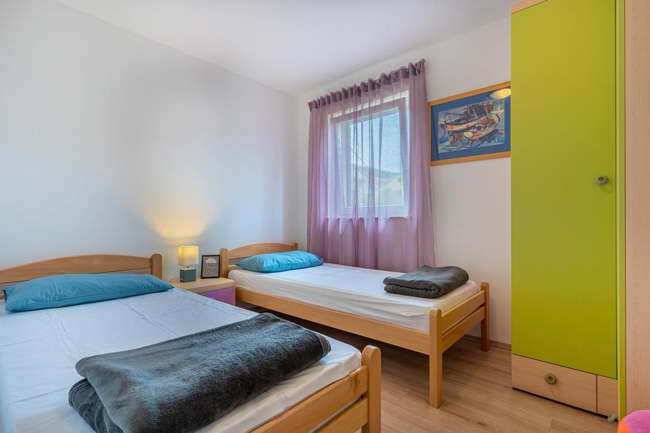 Apartmani Utmar Cres Dış mekan fotoğraf