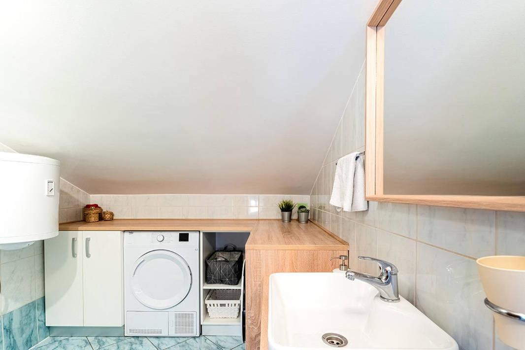 Apartmani Utmar Cres Dış mekan fotoğraf